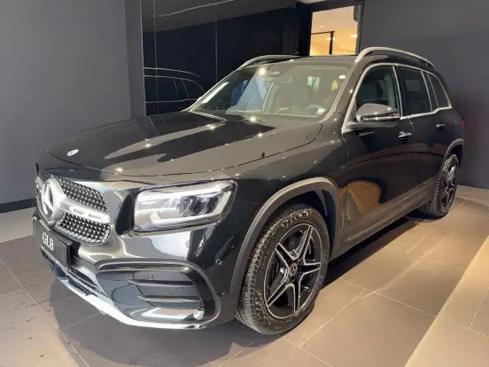 MERCEDES-BENZ-GLB 220-2026