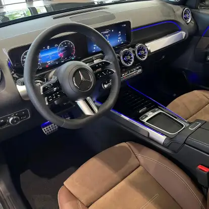MERCEDES-BENZ-GLB 220-2.0 MHEV AMG LINE 4MATIC 8G-DCT MERCEDES-BENZ-GLB 220-2026