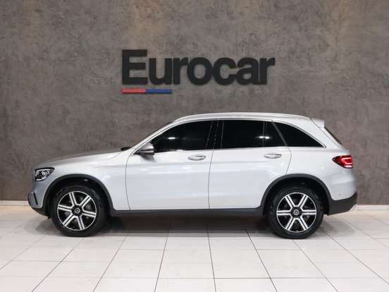 MERCEDES-BENZ-GLC 220d-2.0 TURBO DIESEL OFF-ROAD 9G-TRONIC MERCEDES-BENZ-GLC 220d-2020