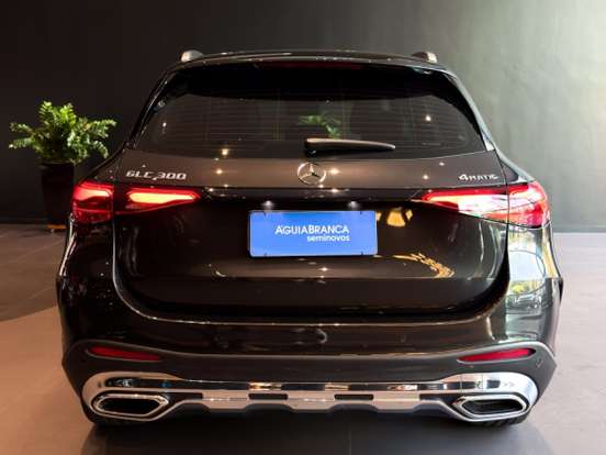 MERCEDES-BENZ-GLC 300-2025
