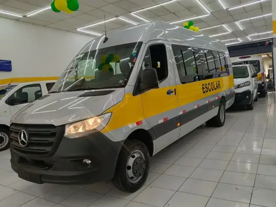 MERCEDES-BENZ SPRINTER 2.0 CDI DIESEL FURGÃO 517 TA EXTRA LONGO MANUAL