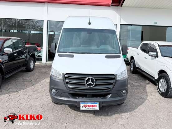MERCEDES-BENZ-SPRINTER-2021
