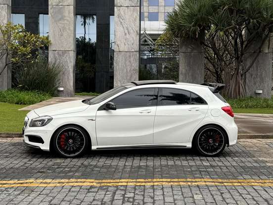 MERCEDES-BENZ-A 45 AMG-2.0 16V TURBO GASOLINA 4P AUTOMATIZADO MERCEDES-BENZ-A 45 AMG-2014