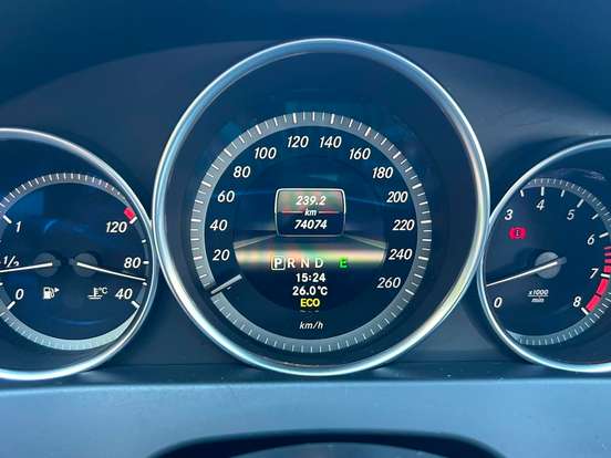 MERCEDES-BENZ-C 180-1.6 CGI SPORT 16V TURBO GASOLINA 4P AUTOMÁTICO MERCEDES-BENZ-C 180-2012