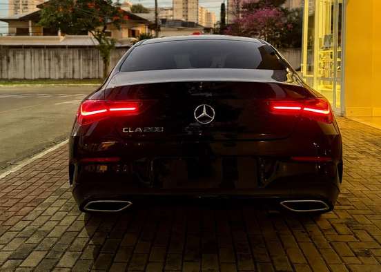 MERCEDES-BENZ-CLA 200-2024