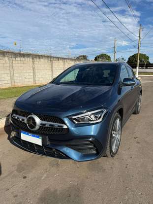 MERCEDES-BENZ-GLA 200-2022