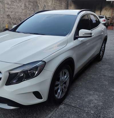 MERCEDES-BENZ-GLA 200-2015