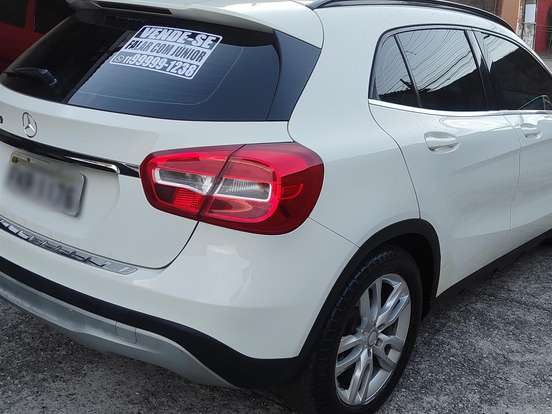 MERCEDES-BENZ-GLA 200-1.6 CGI STYLE 16V TURBO GASOLINA 4P AUTOMÁTICO MERCEDES-BENZ-GLA 200-2015