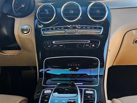 MERCEDES-BENZ-GLC 250-2.0 CGI GASOLINA HIGHWAY 4MATIC 9G-TRONIC MERCEDES-BENZ-GLC 250-2019