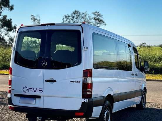 MERCEDES-BENZ-SPRINTER-2.2 415 CDI VAN 16 LUGARES TETO BAIXO 16V BI-TURBO DIESEL MANUAL MERCEDES-BENZ-SPRINTER-2015