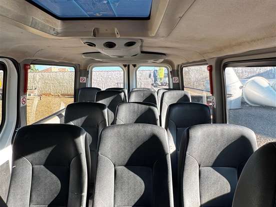 MERCEDES-BENZ-SPRINTER-2.2 415 CDI VAN 16 LUGARES TETO BAIXO 16V BI-TURBO DIESEL MANUAL MERCEDES-BENZ-SPRINTER-2015