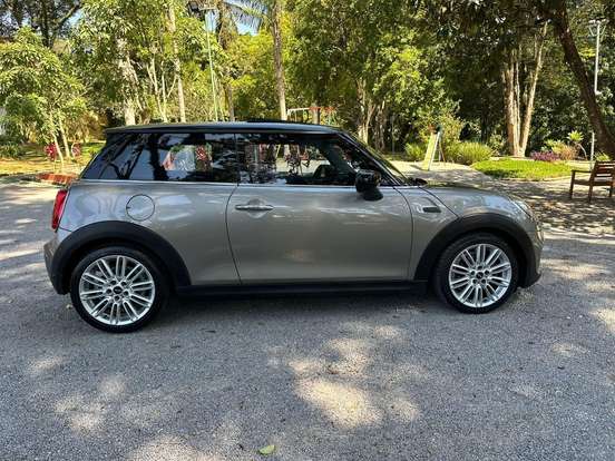 MINI-COOPER-2019