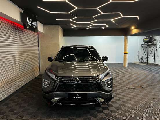 MITSUBISHI-ECLIPSE CROSS-1.5 MIVEC TURBO GASOLINA HPE-S BLACK S-AWC CVT MITSUBISHI-ECLIPSE CROSS-2025
