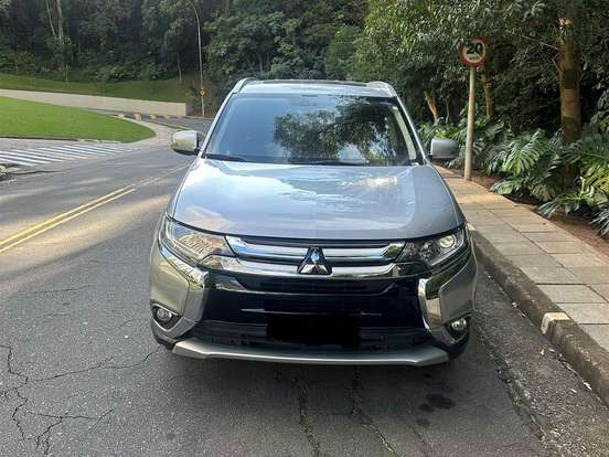 MITSUBISHI-OUTLANDER-2.0 COMFORT 16V GASOLINA 4P AUTOMÁTICO MITSUBISHI-OUTLANDER-2017