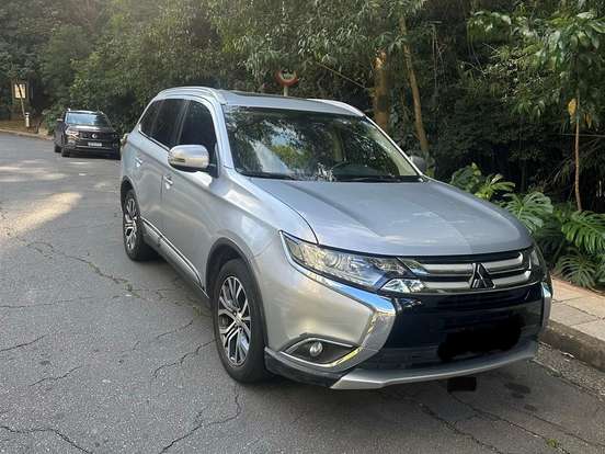 MITSUBISHI-OUTLANDER-2.0 COMFORT 16V GASOLINA 4P AUTOMÁTICO MITSUBISHI-OUTLANDER-2017