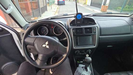 MITSUBISHI-PAJERO TR4-2013
