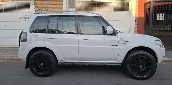 MITSUBISHI-PAJERO TR4-2013
