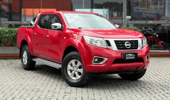NISSAN FRONTIER 2.3 16V TURBO DIESEL SE CD 4X4 AUTOMÁTICO