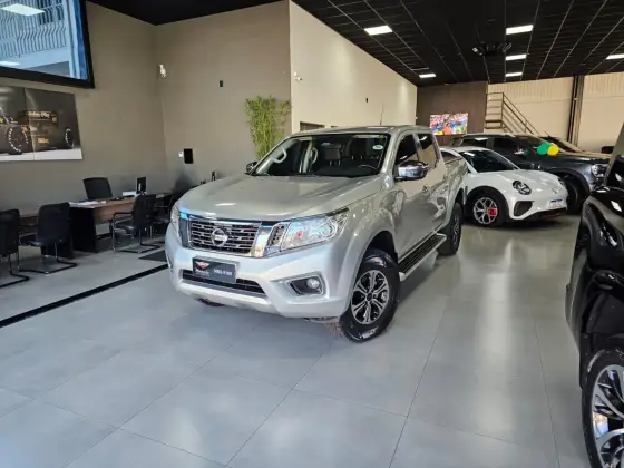 NISSAN FRONTIER 2.3 16V TURBO DIESEL XE CD 4X4 AUTOMÁTICO NISSAN FRONTIER 2.3 16V TURBO DIESEL XE CD 4X4 AUTOMÁTICO