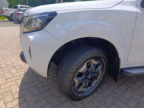 NISSAN-FRONTIER-2022