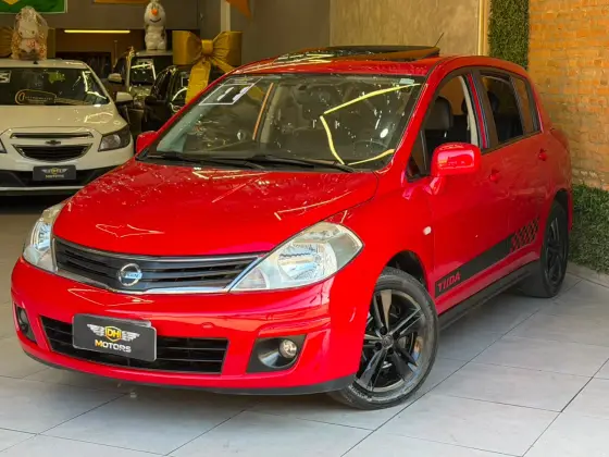 NISSAN TIIDA 1.8 SL 16V FLEX 4P MANUAL NISSAN TIIDA 1.8 SL 16V FLEX 4P MANUAL