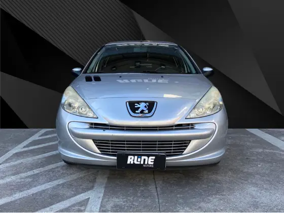 PEUGEOT 207 1.4 XR 8V FLEX 4P MANUAL PEUGEOT 207 1.4 XR 8V FLEX 4P MANUAL