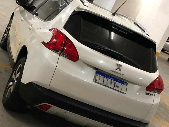 PEUGEOT-2008-1.6 16V FLEX GRIFFE 4P AUTOMÁTICO PEUGEOT-2008-2017