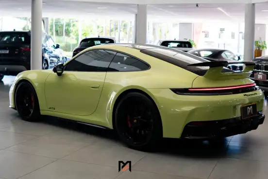 PORSCHE-911-2025