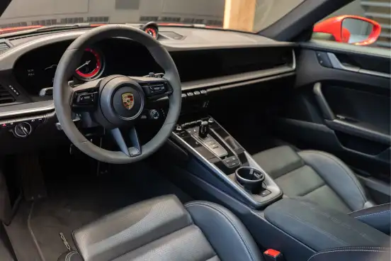 PORSCHE-911-2023