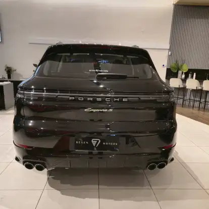 PORSCHE-CAYENNE-2024