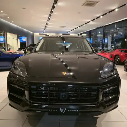 PORSCHE-CAYENNE-2024