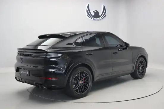 PORSCHE-CAYENNE-2025
