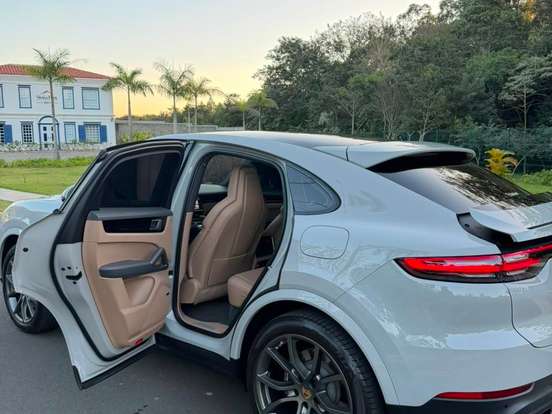 PORSCHE-CAYENNE-3.0 V6 E-HYBRID COUPÉ AWD TIPTRONIC S PORSCHE-CAYENNE-2021