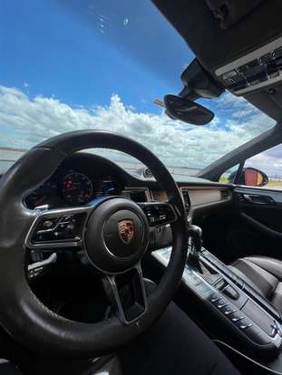 PORSCHE-MACAN-2014