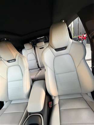 PORSCHE-MACAN-2025