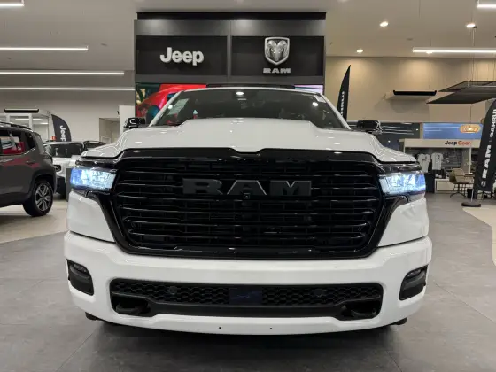 RAM 1500 3.0 HURRICANE 6 BITURBO GASOLINA LARAMIE NIGHT EDITION CD 4X4 AUTOMÁTICO