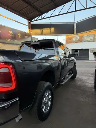 RAM 2500 6.7 I6 TURBO DIESEL LARAMIE CD 4X4 AUTOMÁTICO