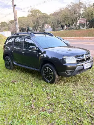 RENAULT DUSTER 2.0 DAKAR 4X4 16V FLEX 4P MANUAL