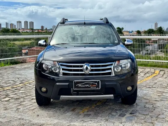 RENAULT DUSTER 2.0 DYNAMIQUE 4X4 16V FLEX 4P MANUAL RENAULT DUSTER 2.0 DYNAMIQUE 4X4 16V FLEX 4P MANUAL