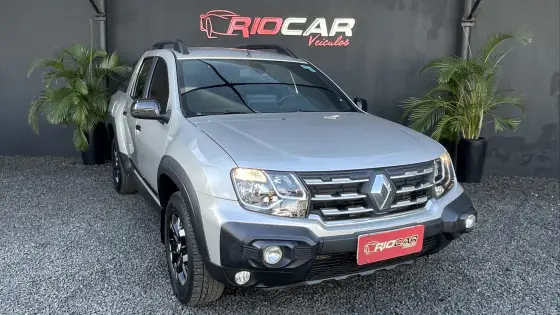 RENAULT OROCH 1.3 TCE FLEX OUTSIDER X-TRONIC RENAULT OROCH 1.3 TCE FLEX OUTSIDER X-TRONIC