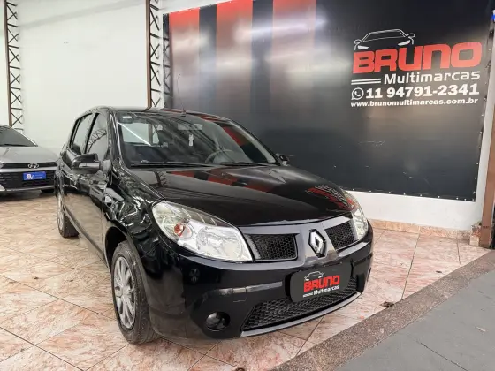 RENAULT SANDERO 1.6 EXPRESSION 8V FLEX 4P MANUAL RENAULT SANDERO 1.6 EXPRESSION 8V FLEX 4P MANUAL