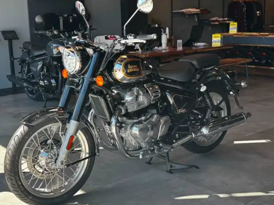 ROYAL ENFIELD-CLASSIC 650 BLACK CHROME ROYAL ENFIELD-CLASSIC 650 BLACK CHROME-2026