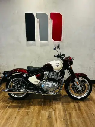 ROYAL ENFIELD CLASSIC 650 VALLAM RED 