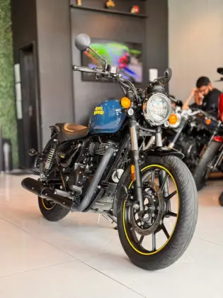 ROYAL ENFIELD METEOR 350 FIREBALL 