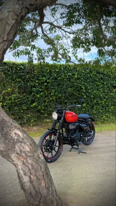ROYAL ENFIELD METEOR 350 ROYAL ENFIELD METEOR 350