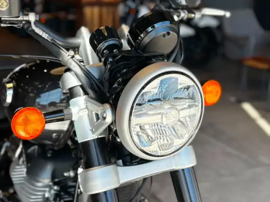 ROYAL ENFIELD-METEOR 650 ASTRAL ROYAL ENFIELD-METEOR 650 ASTRAL-2026