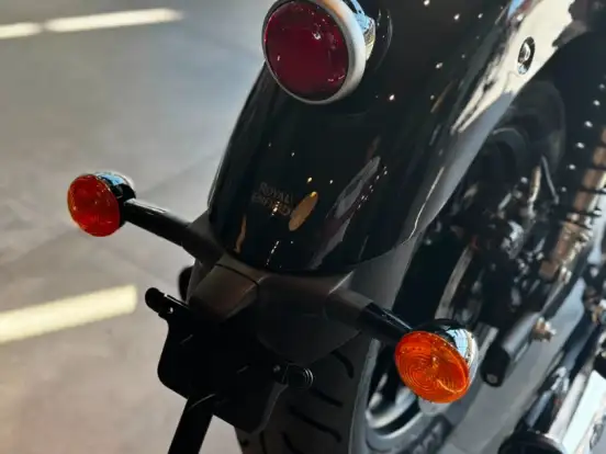 ROYAL ENFIELD-METEOR 650 ASTRAL ROYAL ENFIELD-METEOR 650 ASTRAL-2026