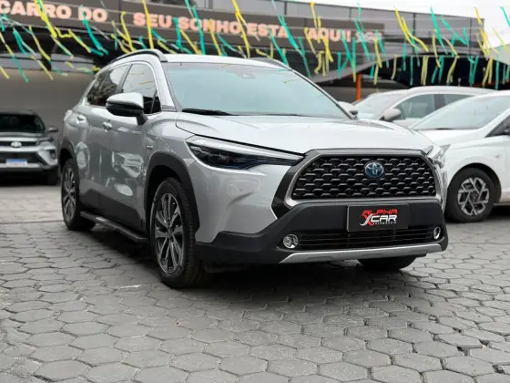TOYOTA COROLLA CROSS 1.8 VVT-I HYBRID FLEX XRV CVT TOYOTA COROLLA CROSS 1.8 VVT-I HYBRID FLEX XRV CVT