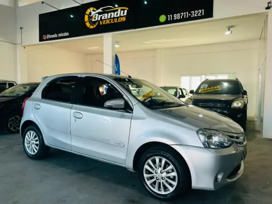 TOYOTA ETIOS 1.5 XLS 16V FLEX 4P MANUAL