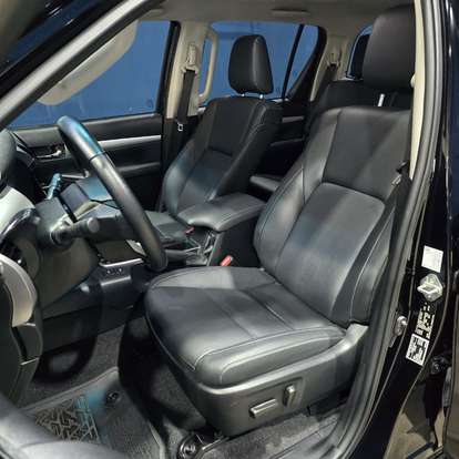 TOYOTA-HILUX-2025